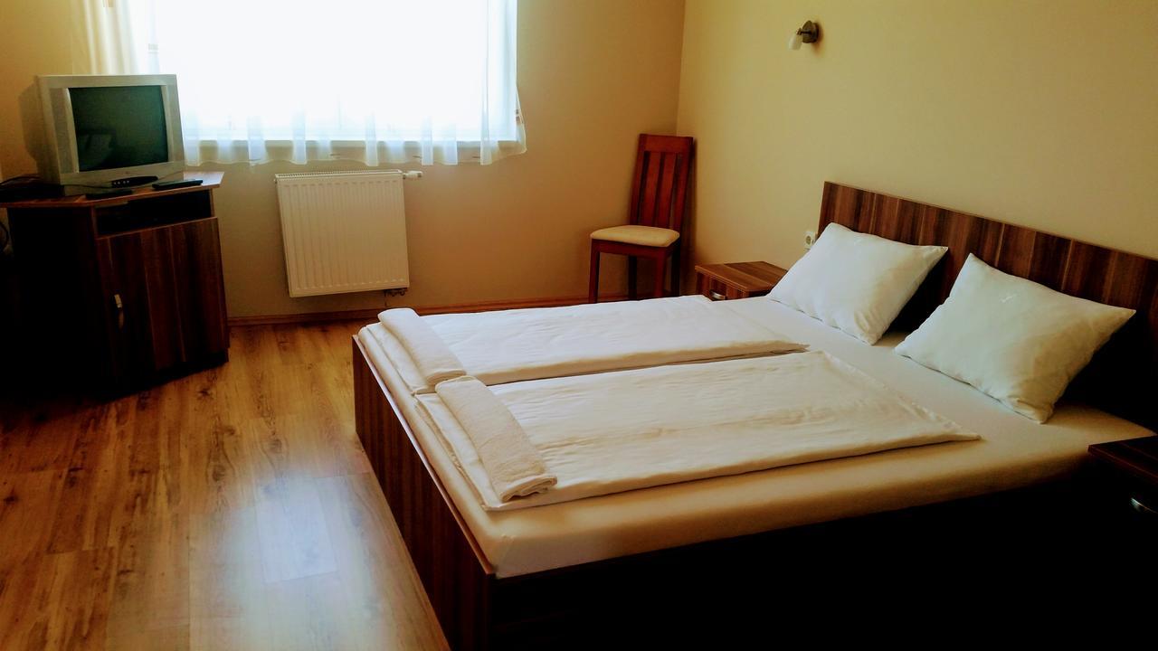 Hotel Sormester 자바스 외부 사진