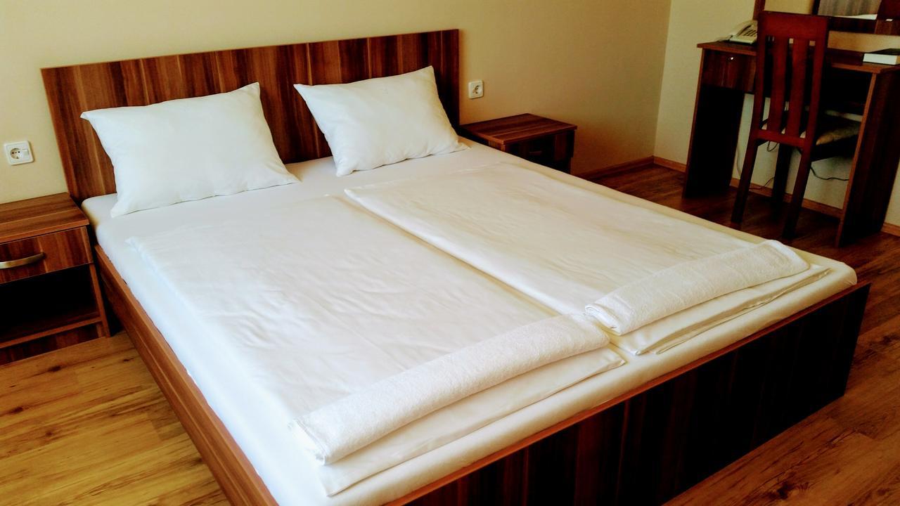 Hotel Sormester 자바스 외부 사진